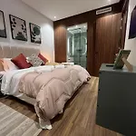 Luxury Residence So Stylish & Bright Appartement Hotel Au Coeur De Casablanca Pres De Carrefour Et 3 Min De La Gare Ferroviere Oasis