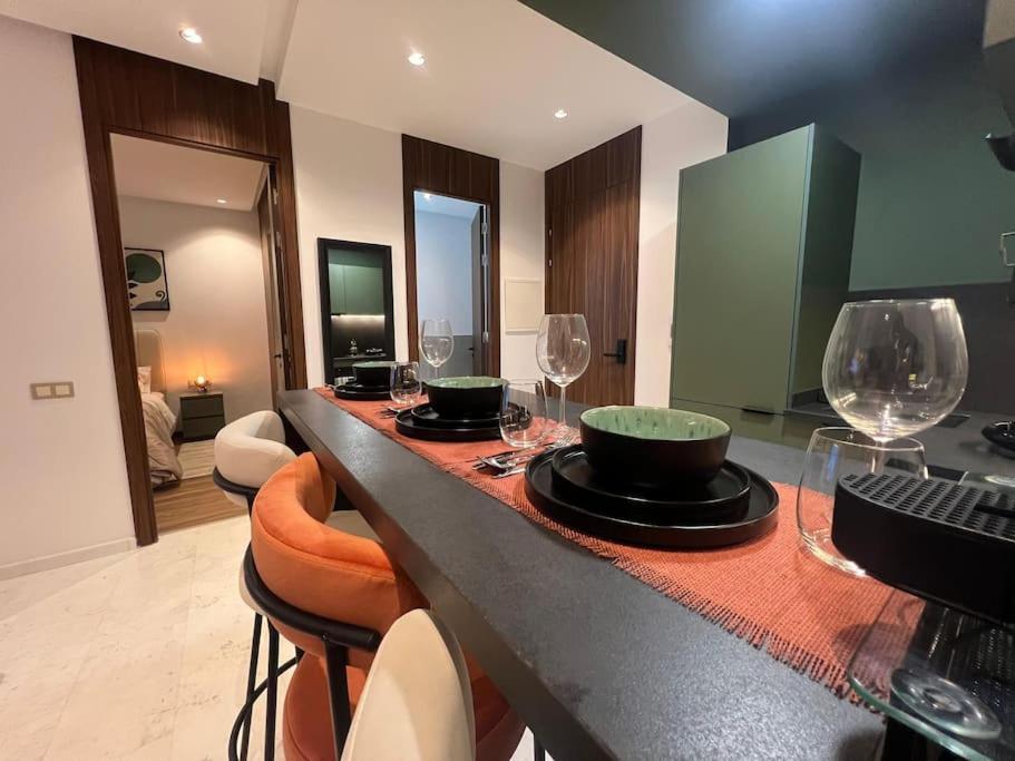 Luxury So Stylish & Bright Au Coeur De Pres De Carrefour Et 3 Min De La Gare Ferroviere Oasis * Casablanca